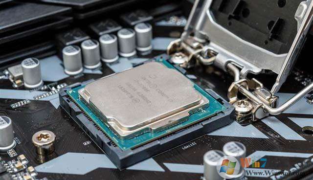i5 8400和i7 7700K哪個好？酷睿i5-8400和i7-7700K性能差距對比評測